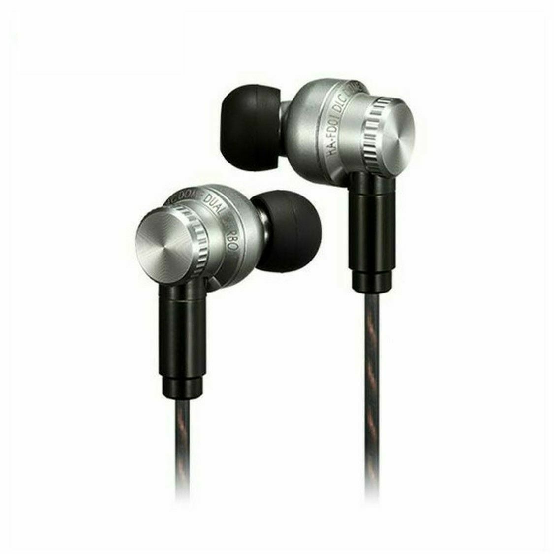 000000000878-02.jpg?size=m&w=